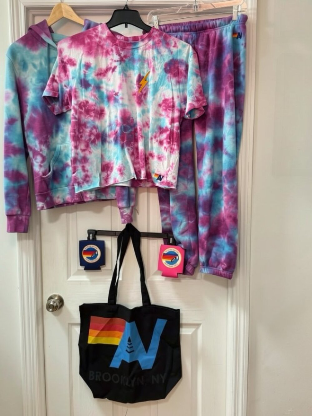 Aviator Nation Tie Dye 3-Pc Bundle Set S M L + NYC Brooklyn Tote & 2 Koozies - Picture 2 of 13